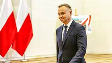 رئيس بولندا: لن نزود أوكرانيا بأسلحة حديثة